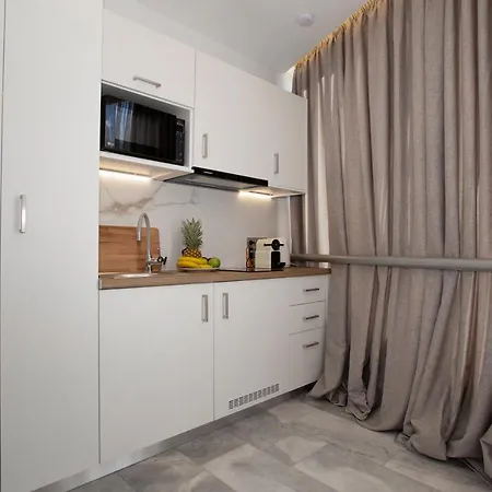 Iconic Apartment *